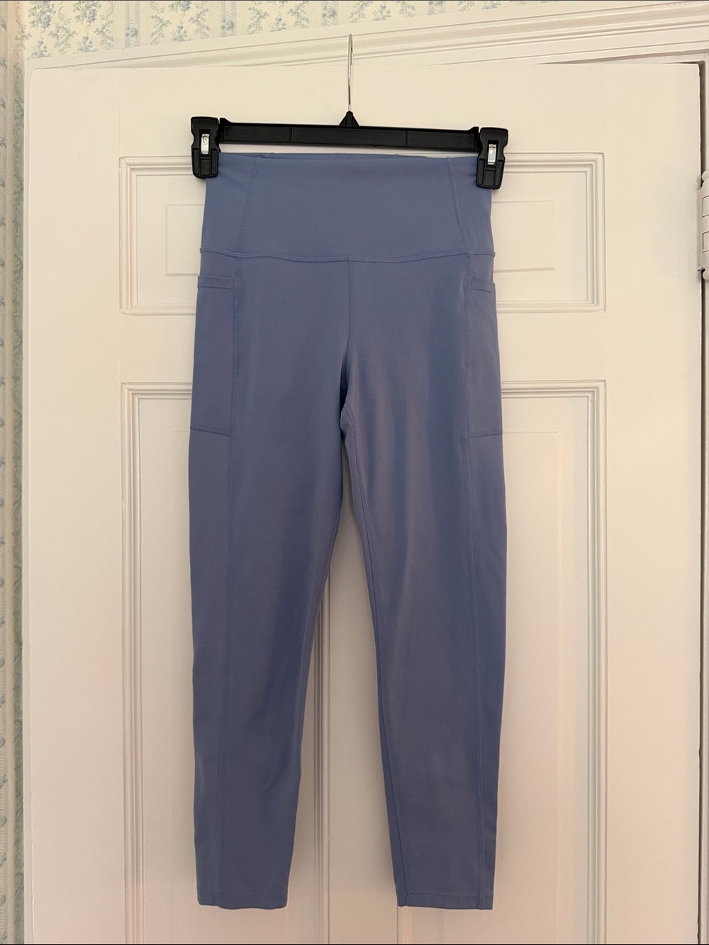Carbon38 High-Waist Pocket Leggings in Dusty Blue
